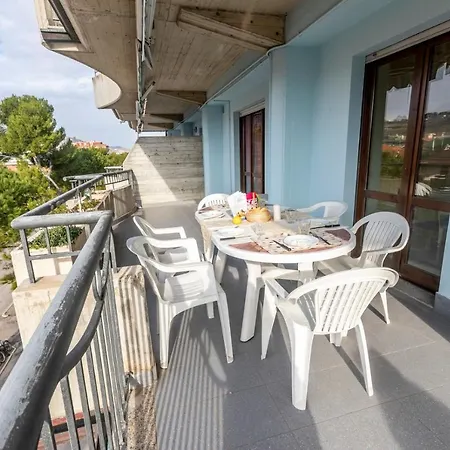 Orsa Maggiore Nord Silvi Vacanza 公寓 *